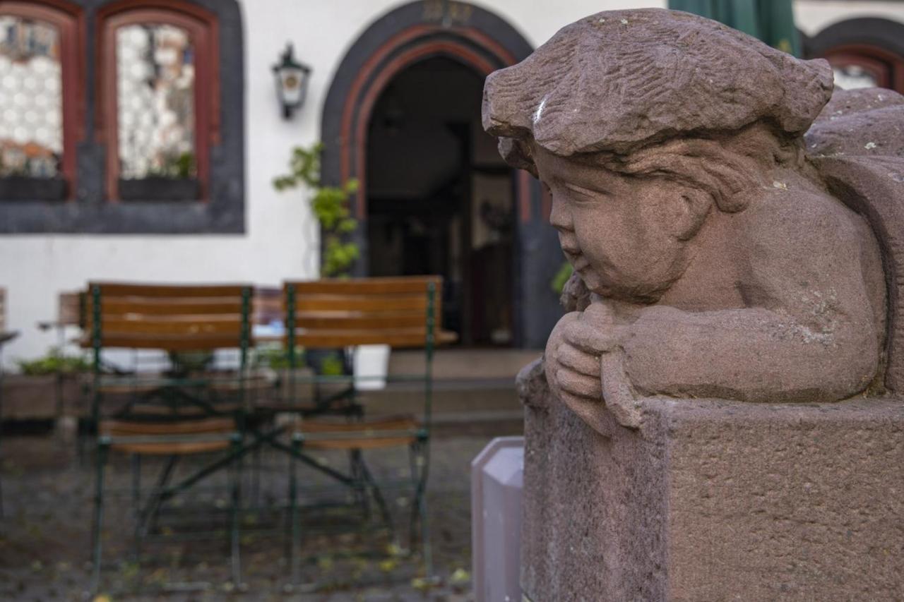 Burgmannenhaus Hotell Steinau an der Straße Exteriör bild