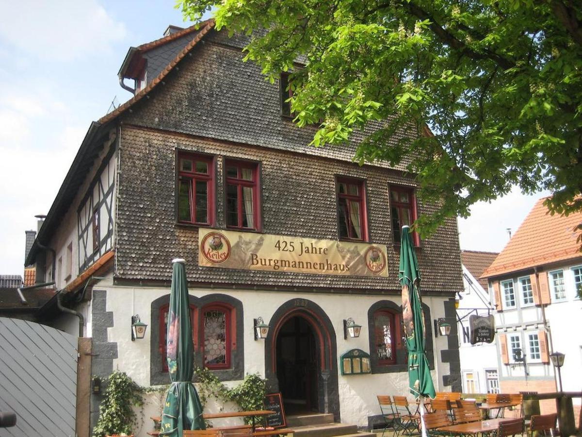 Burgmannenhaus Hotell Steinau an der Straße Exteriör bild