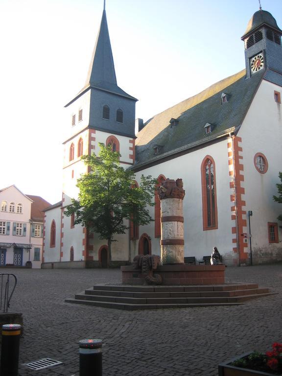 Burgmannenhaus Hotell Steinau an der Straße Exteriör bild