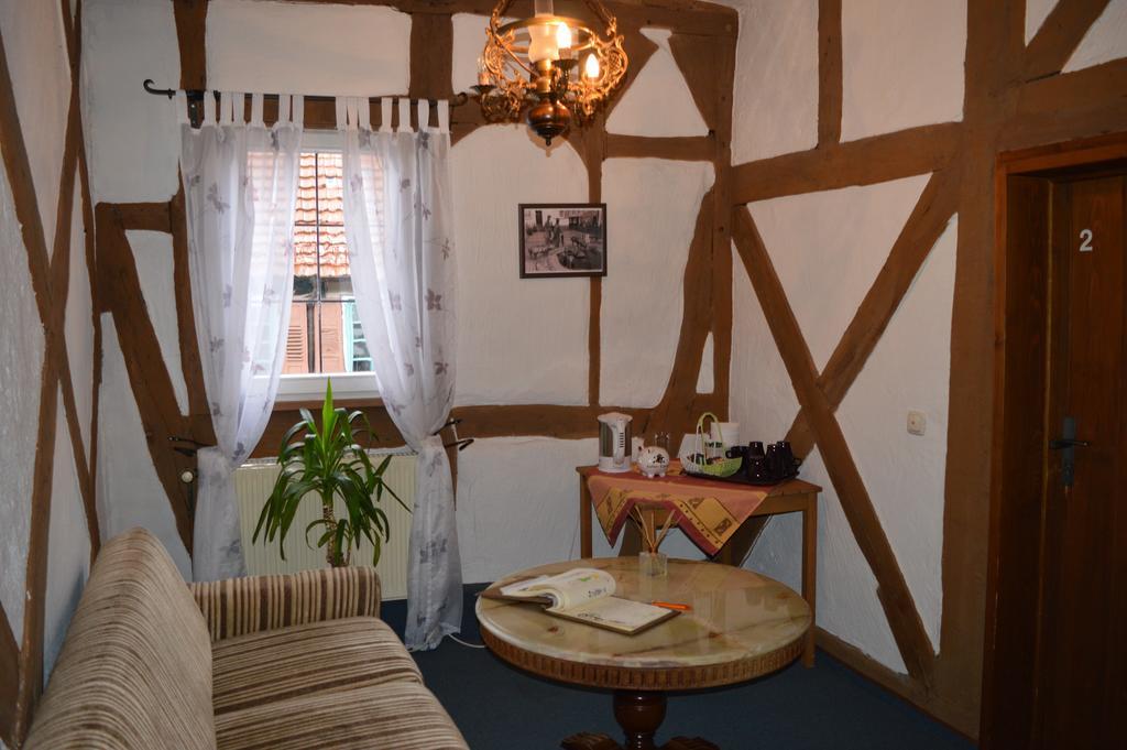 Burgmannenhaus Hotell Steinau an der Straße Exteriör bild